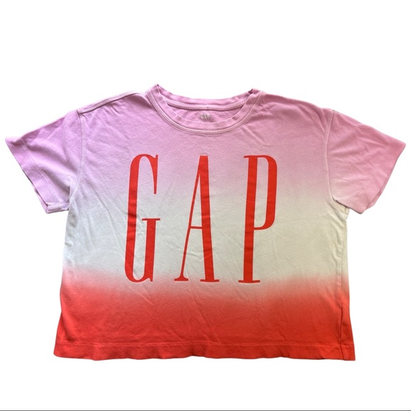 GAP Tops - GAP Over Sized Ombré Crop Top